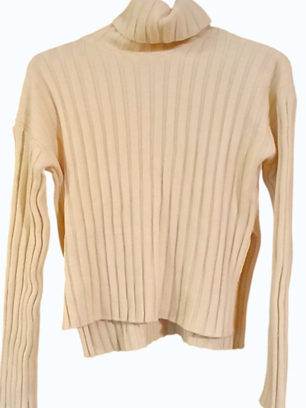 CHERRY AKA Cream Turtleneck Ribbed Sweater - EUC